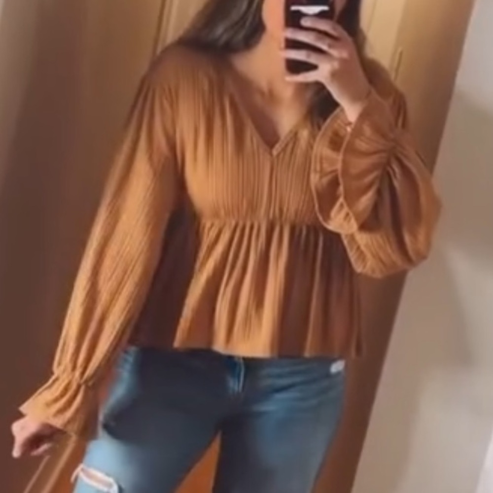 Pink Lily camel color babydoll crop fit top